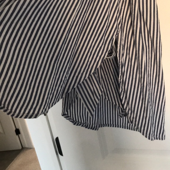 Blouse - Picture 5 of 6